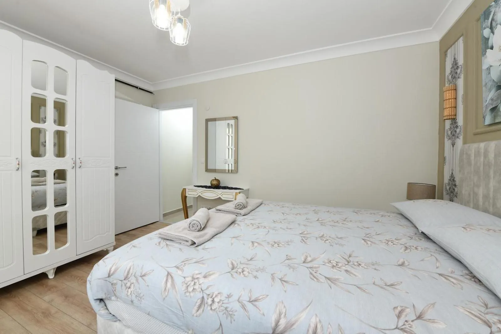 Space Suite 4 Istanbul